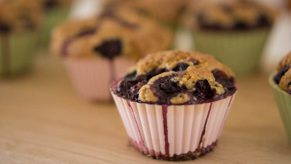 Muffins aux myrtilles à faire avec les enfants